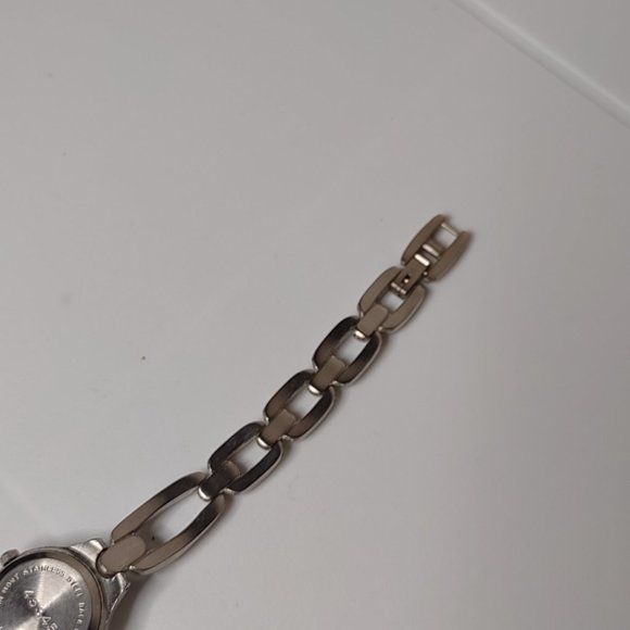 Silver Tone Metal And Blue Rumours Watch - Picture 13 of 14